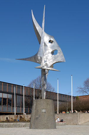 Arnold Haukeland, Air, aluminium sculpture, 1965 ? A. Haukeland / BONO 2010