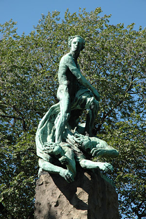 Skulptur av Nils Henrik Abel, laget av Gustav Vigeland